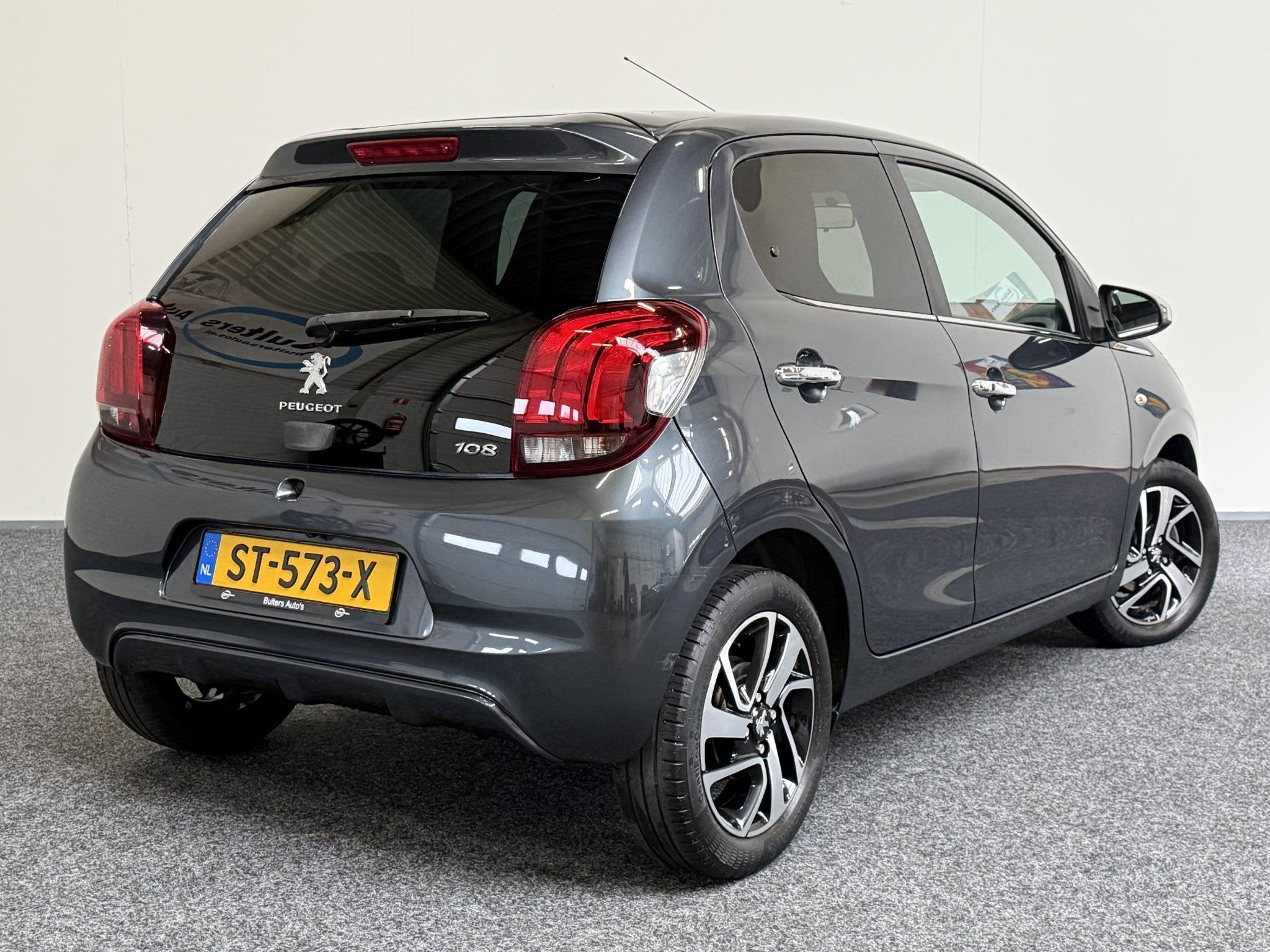 Peugeot 108 1.0 e-VTi Allure | AUTOMAAT | CAMERA | ECC | CAR, Auto's, Peugeot, Stof, Gebruikt, Euro 6, 4 stoelen