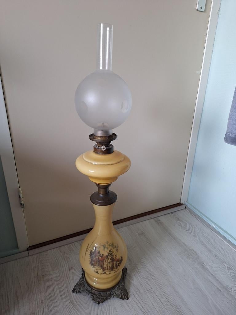 Antieke olielamp, Ophalen of Verzenden