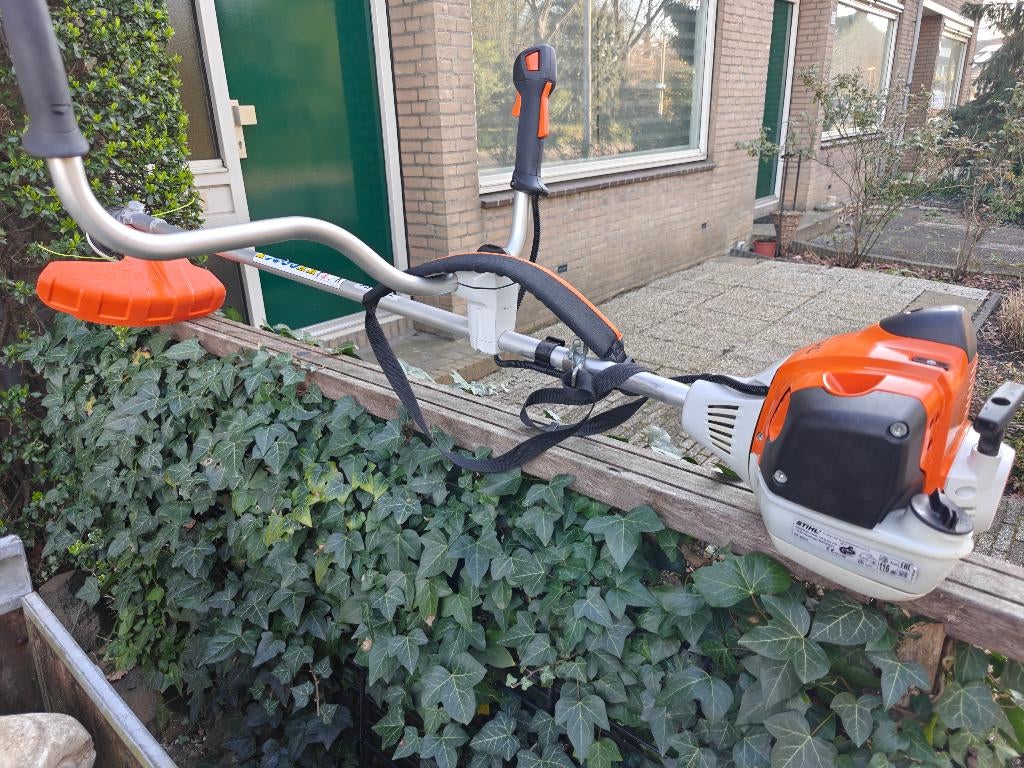 Stihl FS260 Benzine bosmaaier als nieuwe, Ophalen, Zo goed als nieuw, 30 tot 50 cm, Benzine