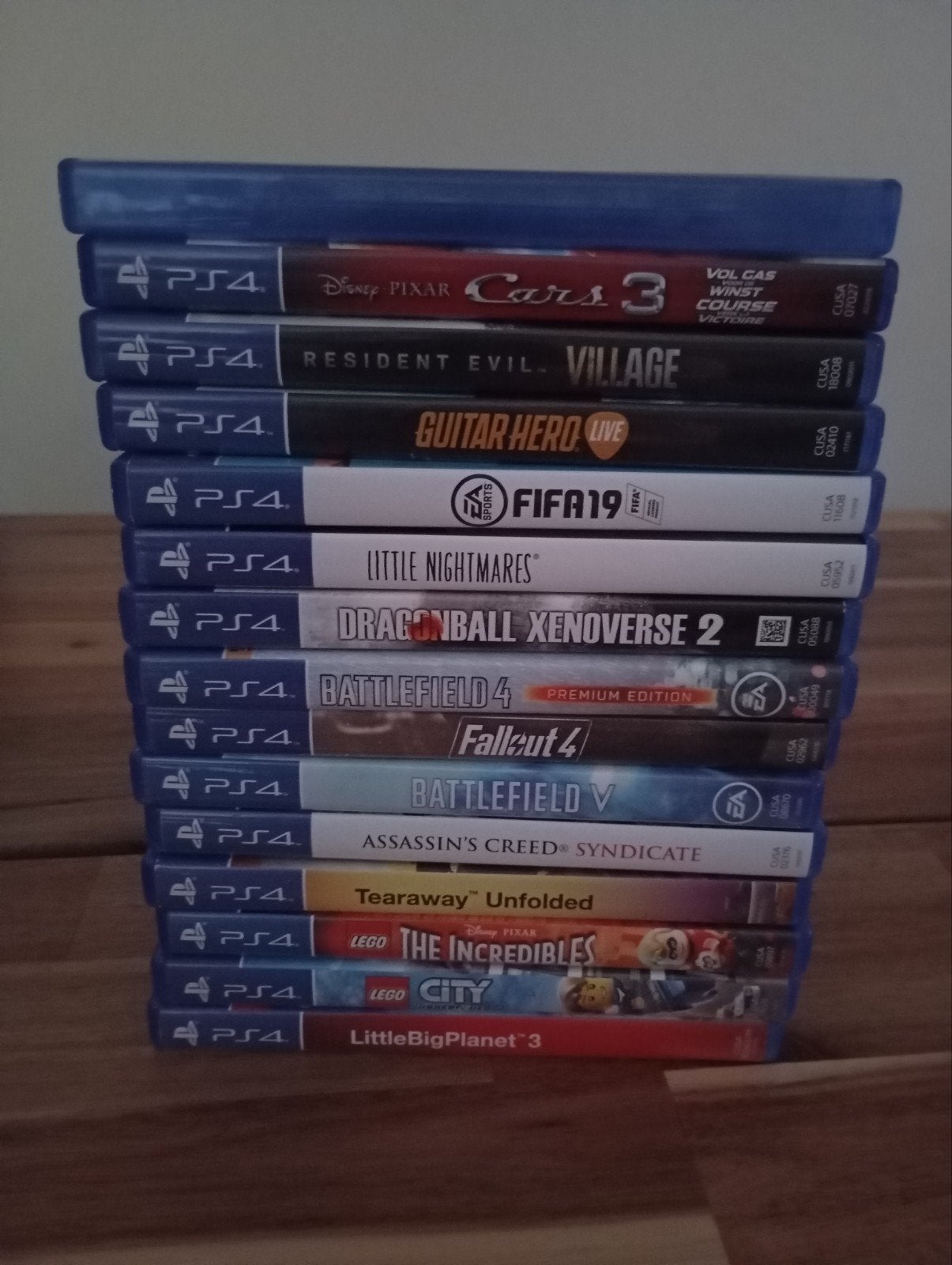 Ps4 games, Spelcomputers en Games, Games | Sony PlayStation Vita, Overige genres, 1 speler, Ophalen of Verzenden, Zo goed als nieuw