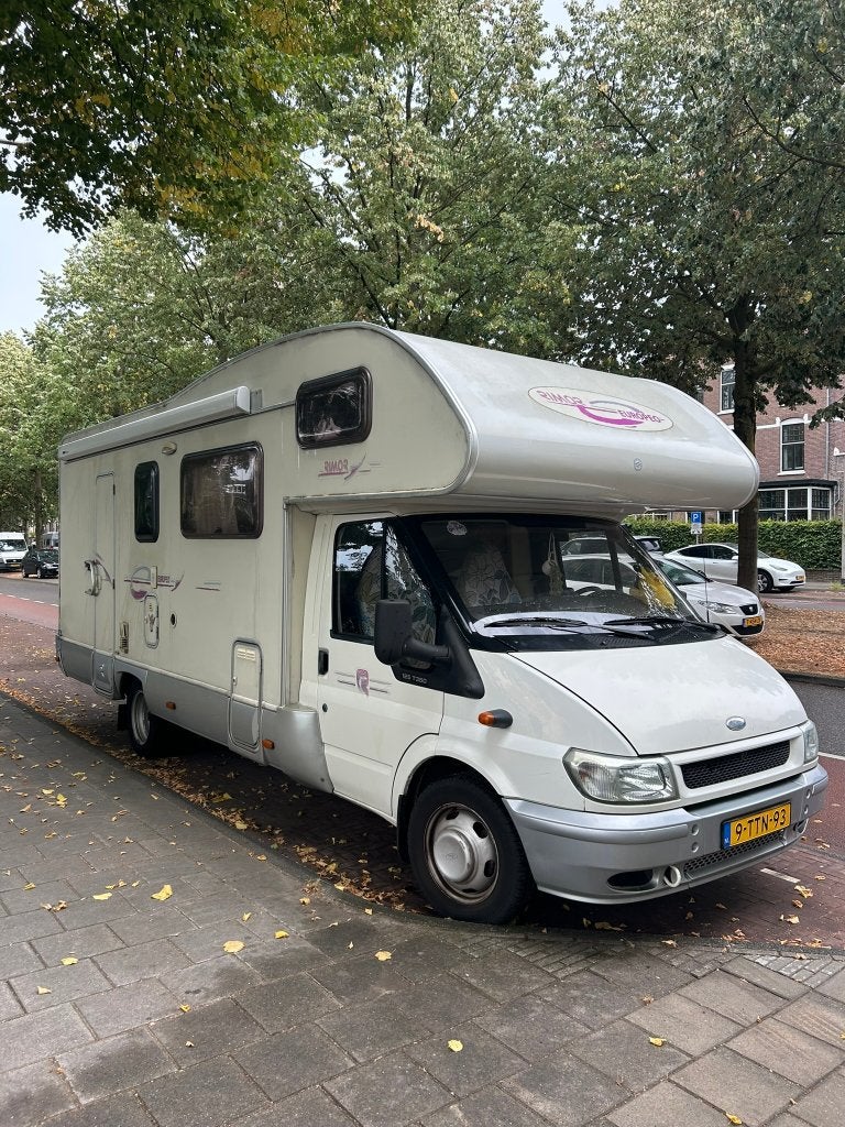 Ford Rimor camper (2003) – Ford 2.4, dubbellucht, stapelbed, Standaard zit, Alkoof, Ringverwarming, Ford