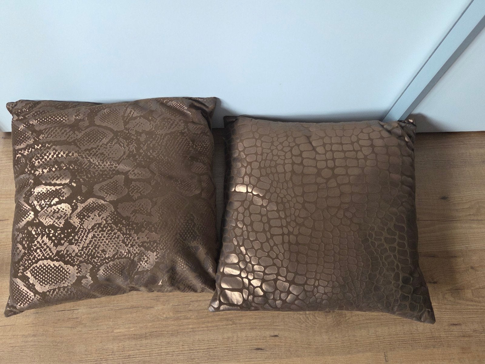 Set van 2 Intratuin luxe sierkussens (Just & Fedor) – Bruin/, Ophalen of Verzenden, Gebruikt, Bruin, Vierkant