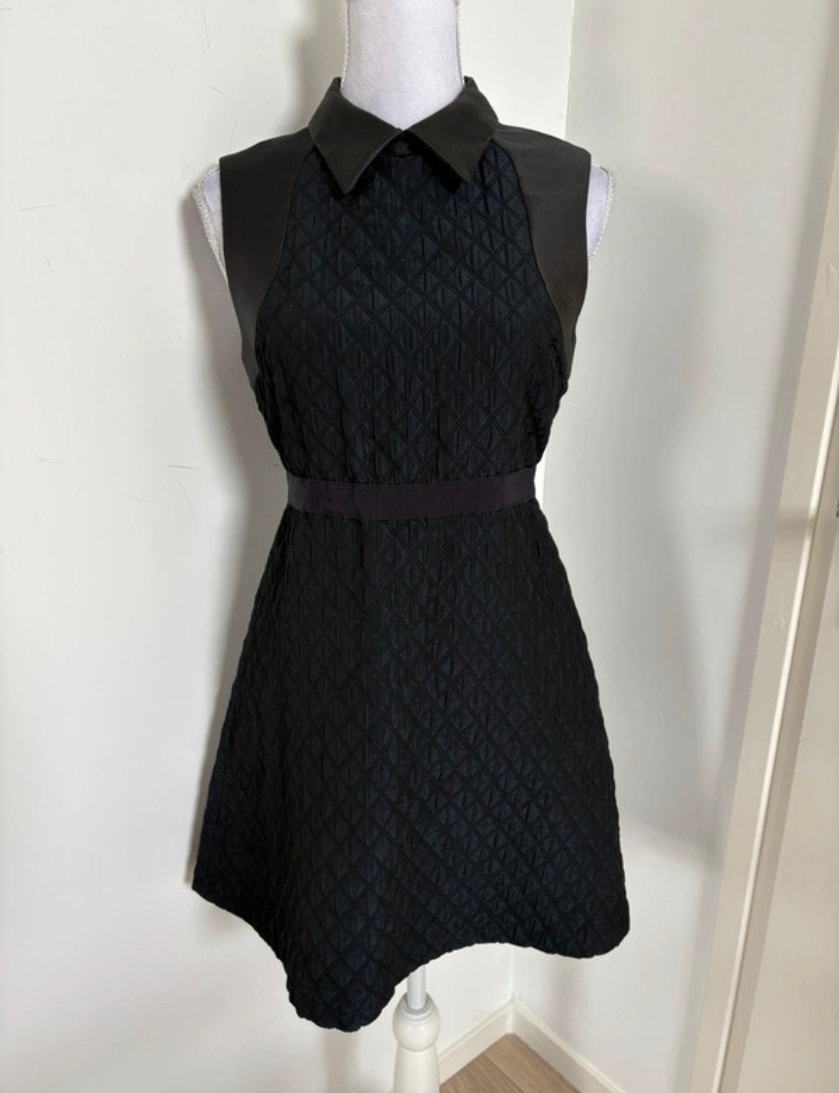 Mooie Tara Jarmon jurk - maat 40, Kleding | Dames, Ophalen of Verzenden, Zo goed als nieuw, Maat 38/40 (M), Boven de knie