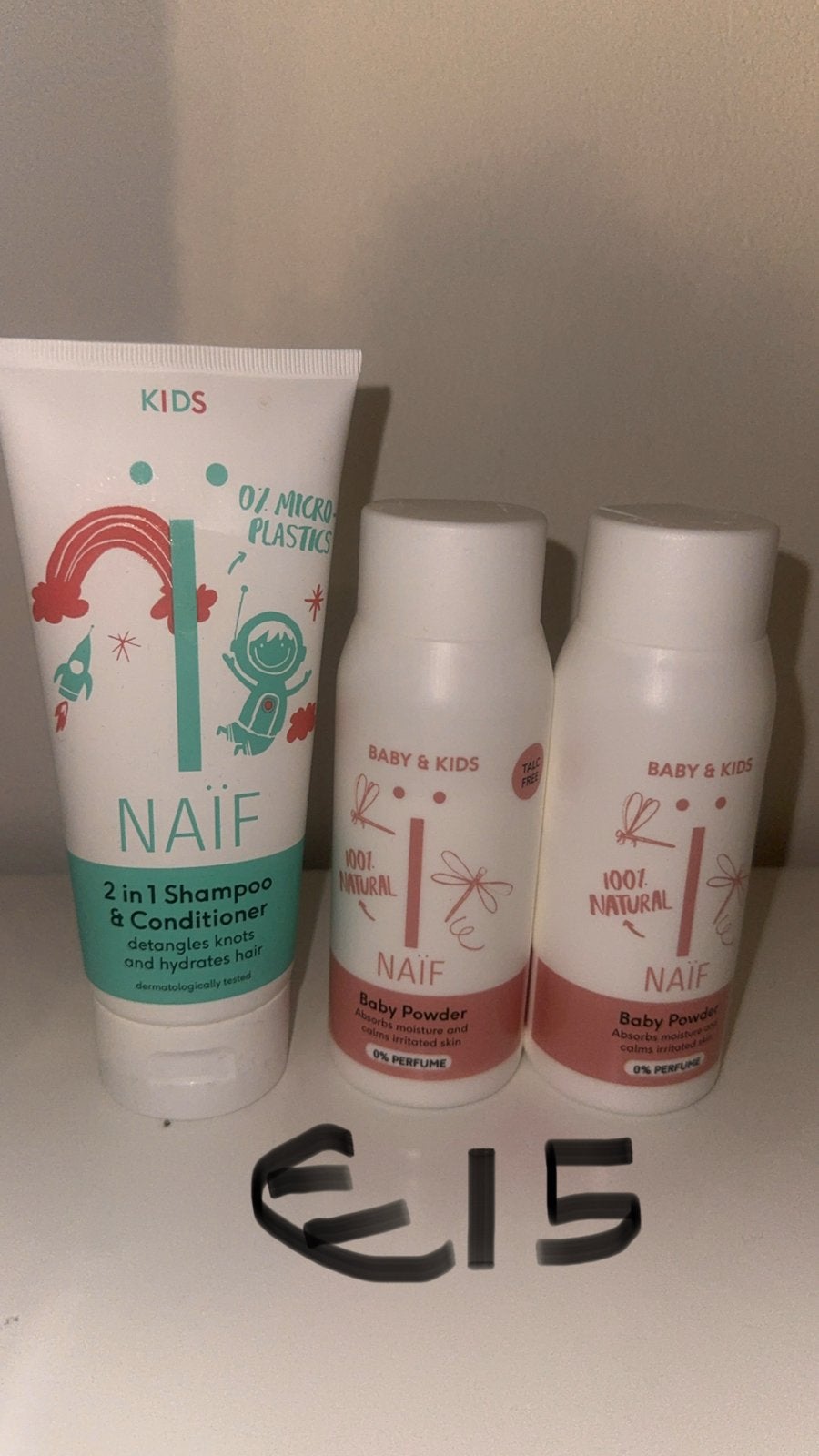 Naïf Babyverzorgingsset: Talkpoeder & 2-in-1 Shampoo, Ophalen of Verzenden, Nieuw, Overige merken