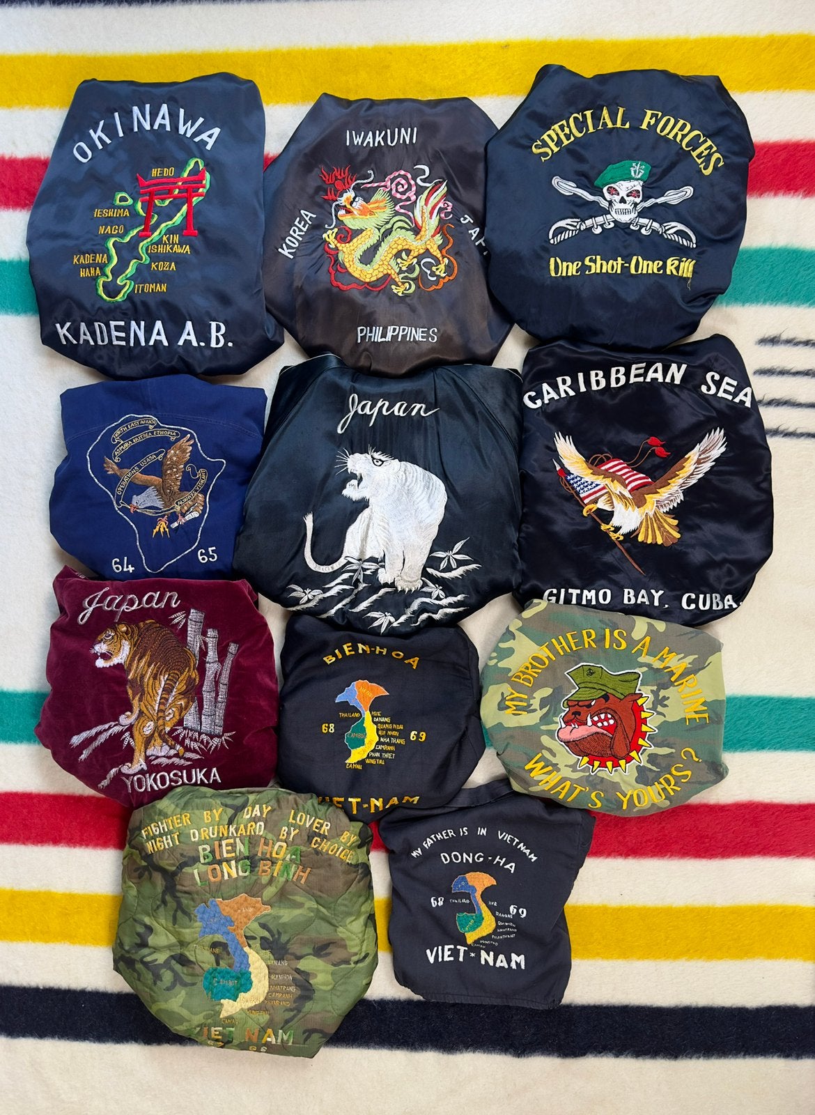 GEZOCHT: OUDE SOUVENIR JACKETS, TOUR JACKETS & SATIN JACKETS, Ophalen of Verzenden, USA, USA, USA