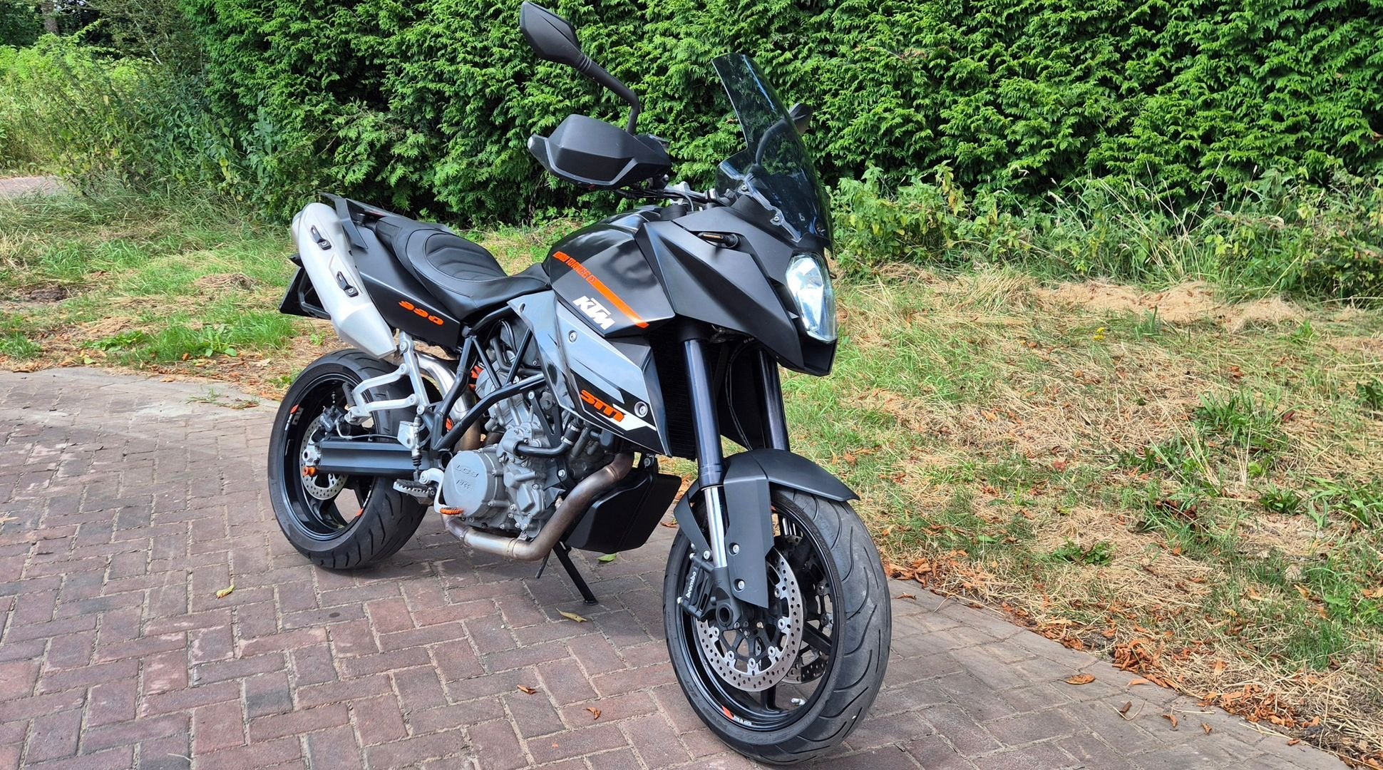 *VERKOCHT* KTM 990 SUPERMOTO T (bj 2009) 26,445 km, Motoren, Motoren | KTM, 2 cilinders, KTM, Motorrijbewijs A, Bedrijf