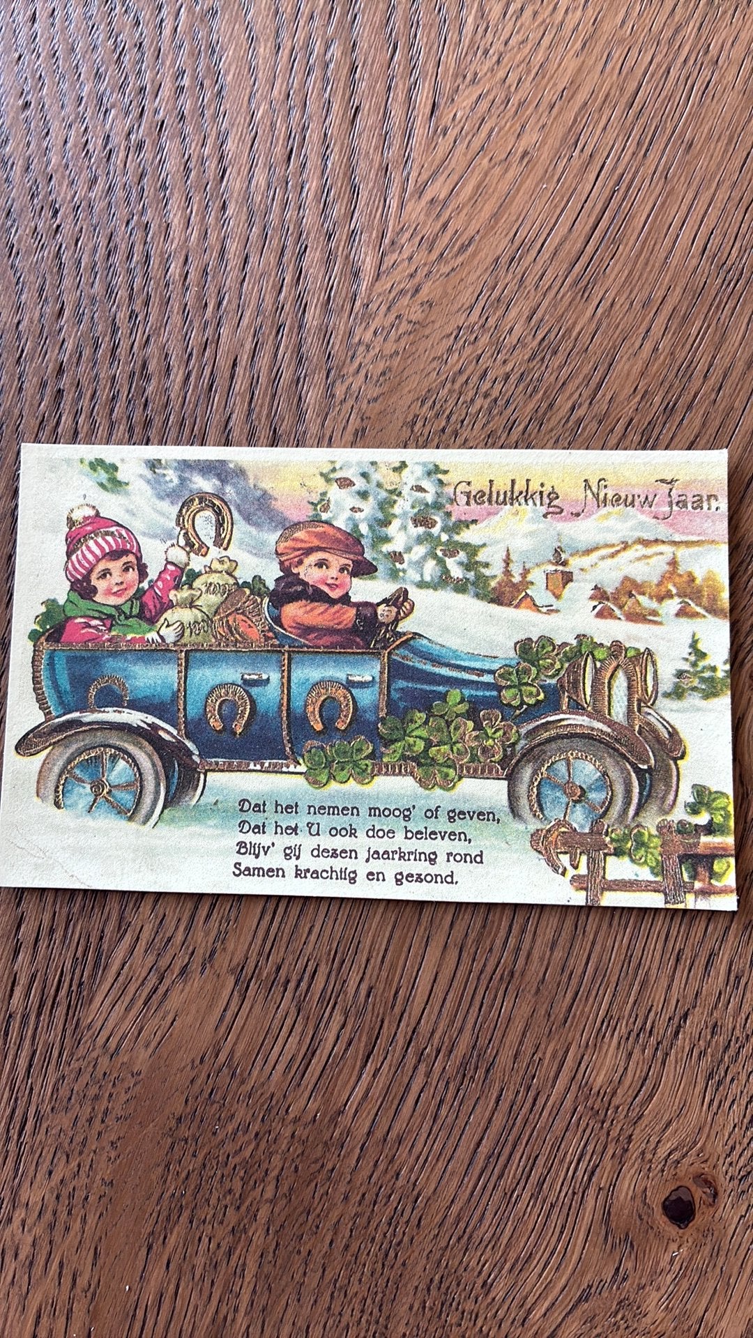 Nieuwjaar.Auto met kinderen,sneeuw,geld,klaver,hoefijzet,, Ophalen of Verzenden, Ongelopen, Feest(dag)