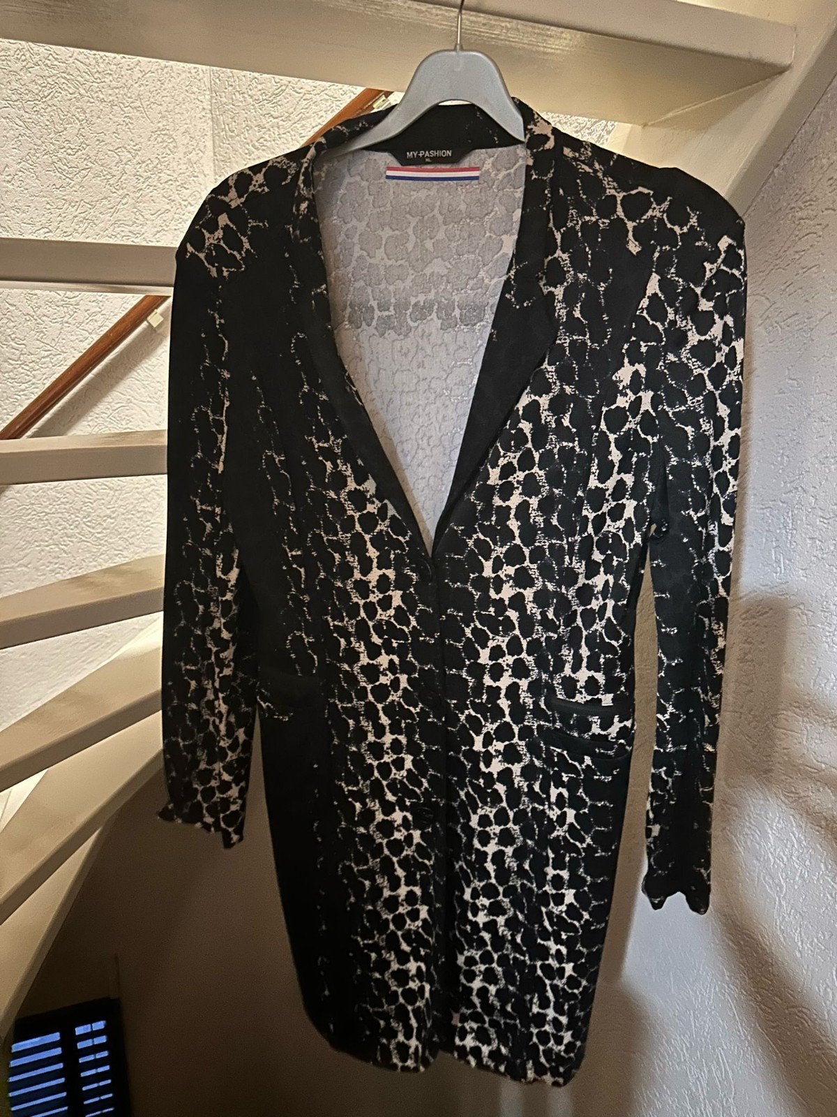 My Pashion blazer, Kleding | Dames, Ophalen of Verzenden, Zo goed als nieuw, Maat 46/48 (XL) of groter, Zwart