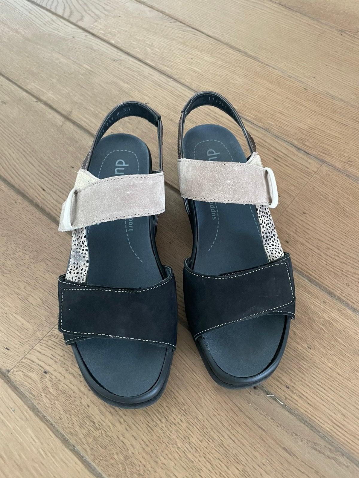 Durea sandalen maat 5,5, Ophalen, Zo goed als nieuw, Sandalen of Muiltjes