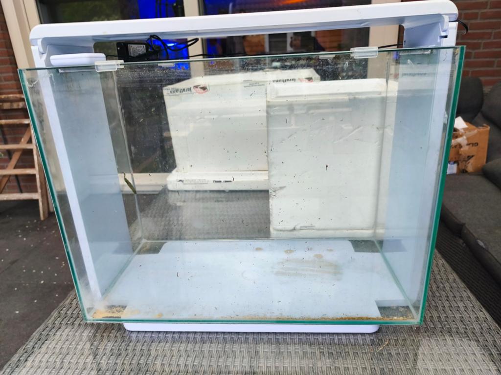Aquarium superfish home 80, Ophalen, Leeg aquarium