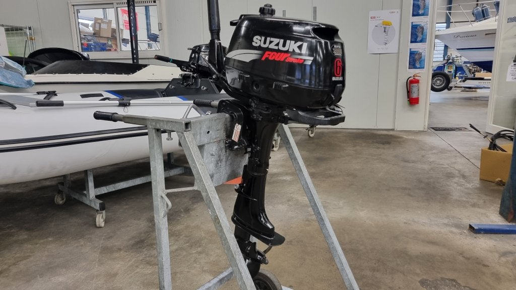 Suzuki DF6S 4-takt kortstaart, Watersport en Boten, Gebruikt, Benzine, Buitenboordmotor, 5 tot 10 pk