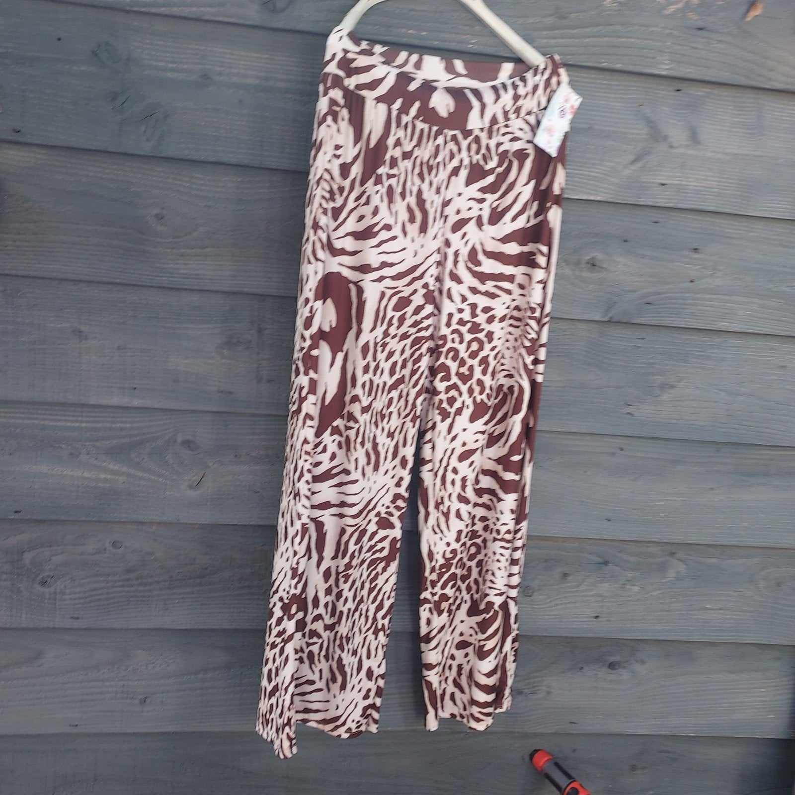Nieuwe bruine en beige zebraprint broek, Bruin, Maat 42/44 (L), Nieuw, Ophalen of Verzenden