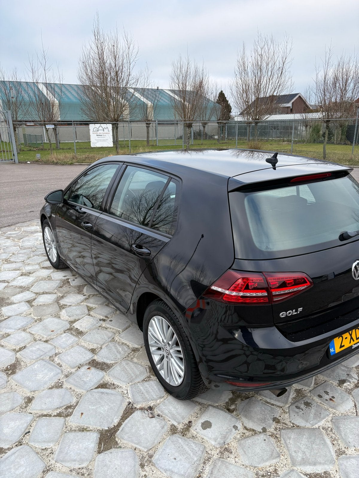 Volkswagen Golf 1.2 TSI 77KW 5D 2014 Zwart, Auto's, Voorwielaandrijving, 4 cilinders, 610 kg, Origineel Nederlands