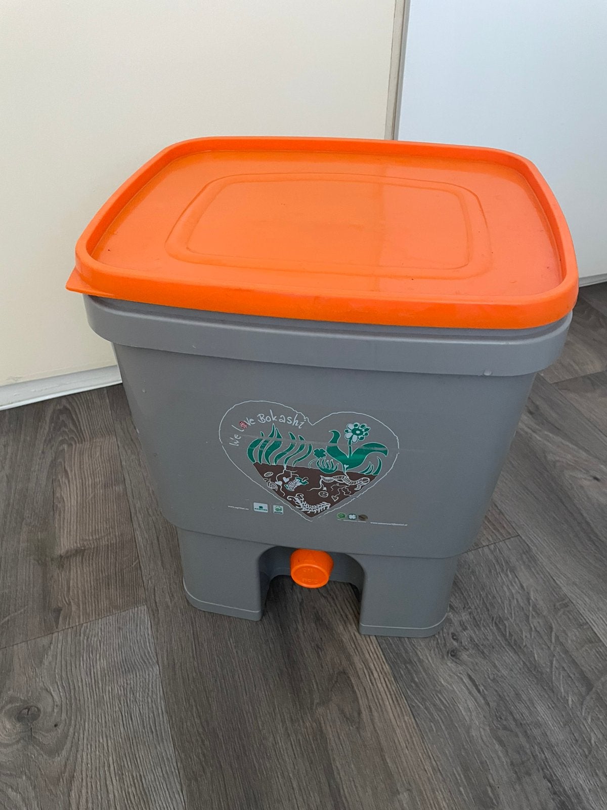 Bokashi emmer, Ophalen, Zo goed als nieuw