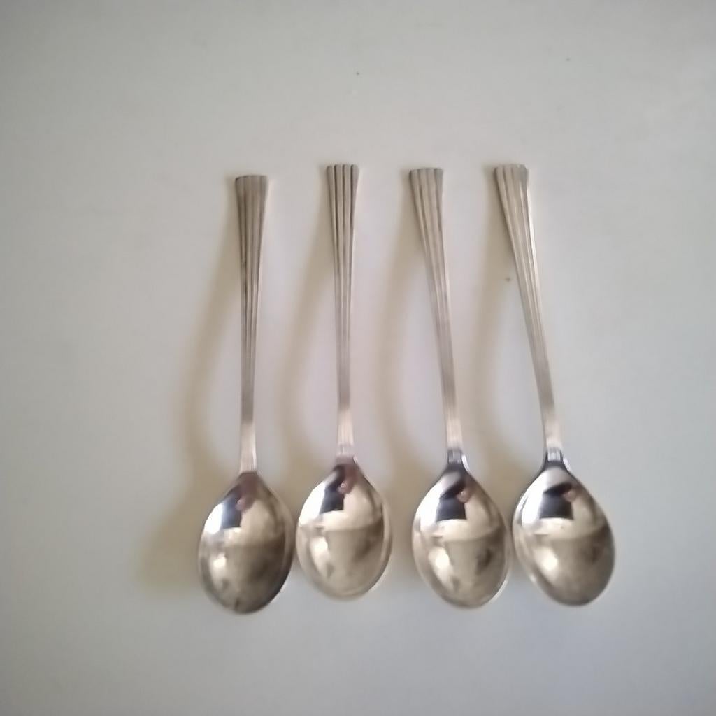 4 verzilverde Douwe Egberts  longdrink/ sorbetlepels, Antiek en Kunst, Antiek | Bestek, Ophalen of Verzenden