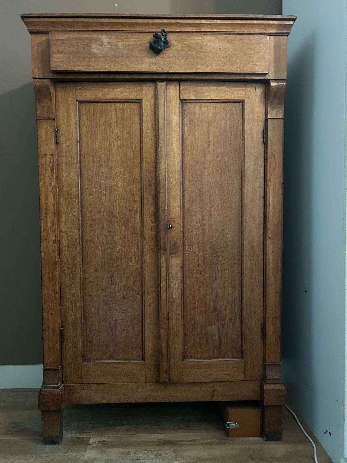 Antieke Meidenkast / Linnenkast - 158x98x44 cm, Ophalen