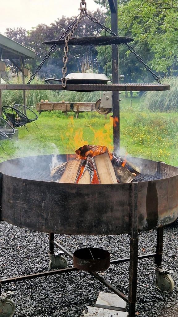 Grote BBQ Grill / Vuurkorf - Demontabel (Ø 1.30m), Tuin en Terras, Houtskoolbarbecues, Ophalen