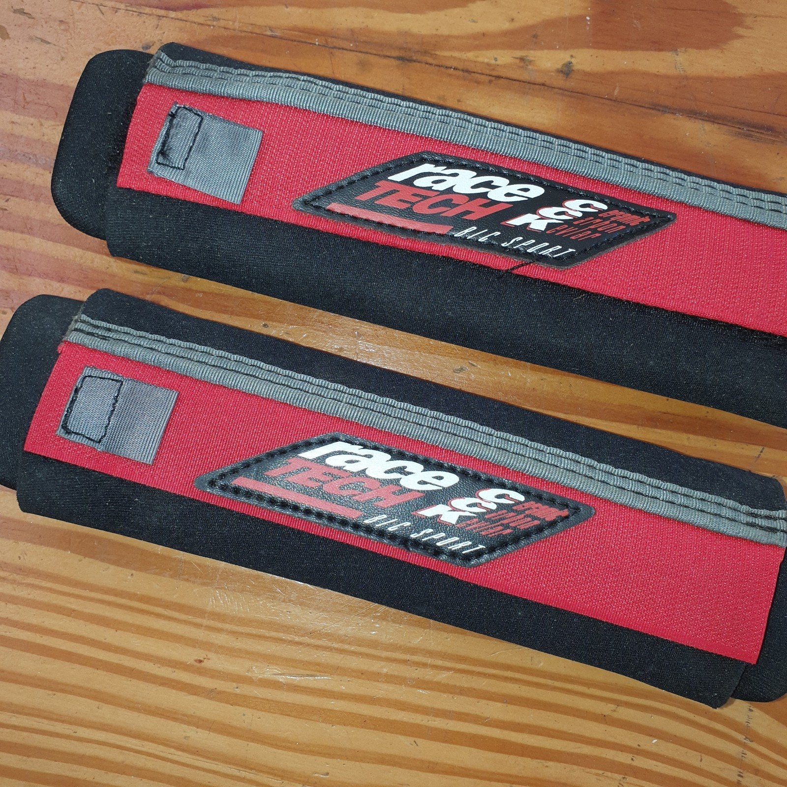 NIEUW Race tech/ bic sport voetbanden surfplank, Watersport en Boten, Windsurfen, Ophalen of Verzenden, Nieuw, Bic