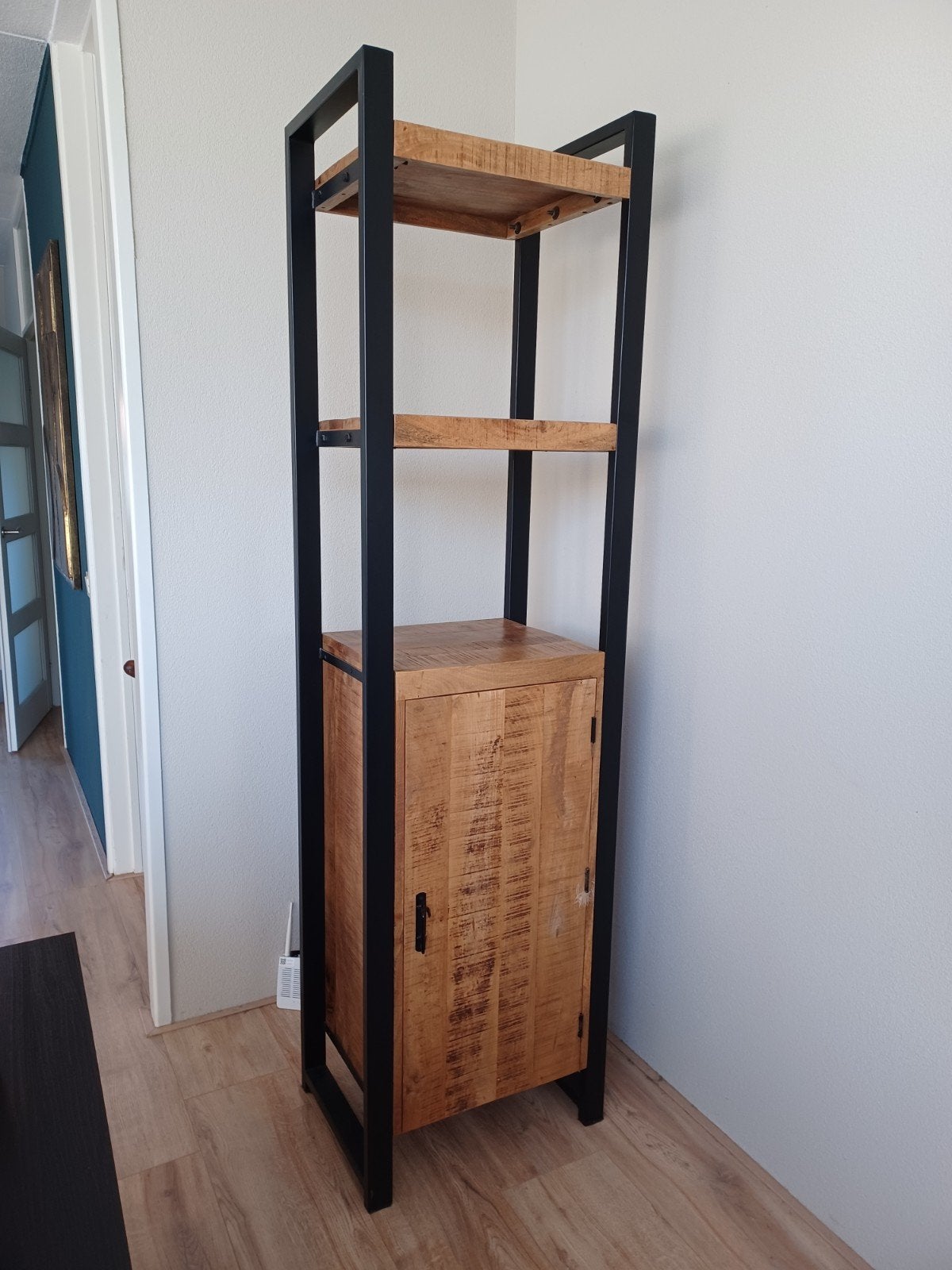 industriele kast mango, Huis en Inrichting, Ophalen of Verzenden, Zo goed als nieuw, 25 tot 50 cm
