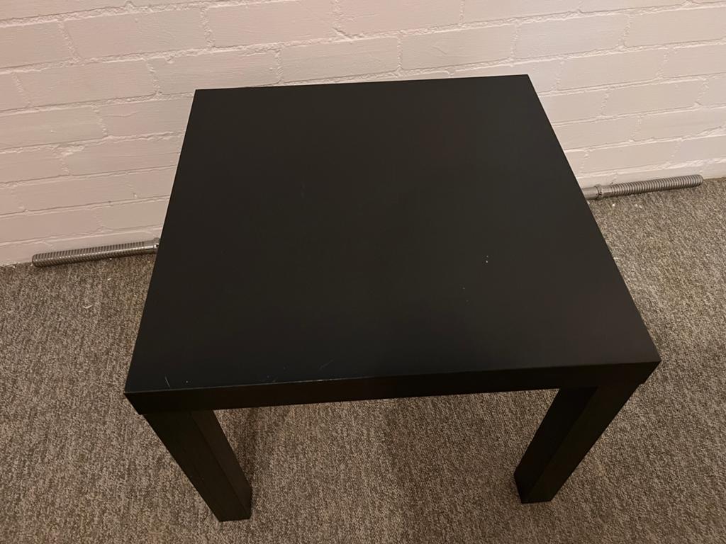 Lack IKEA bijzettafeltje, Huis en Inrichting, Tafels | Bijzettafels, Ophalen, Zo goed als nieuw, Vierkant, 45 tot 60 cm
