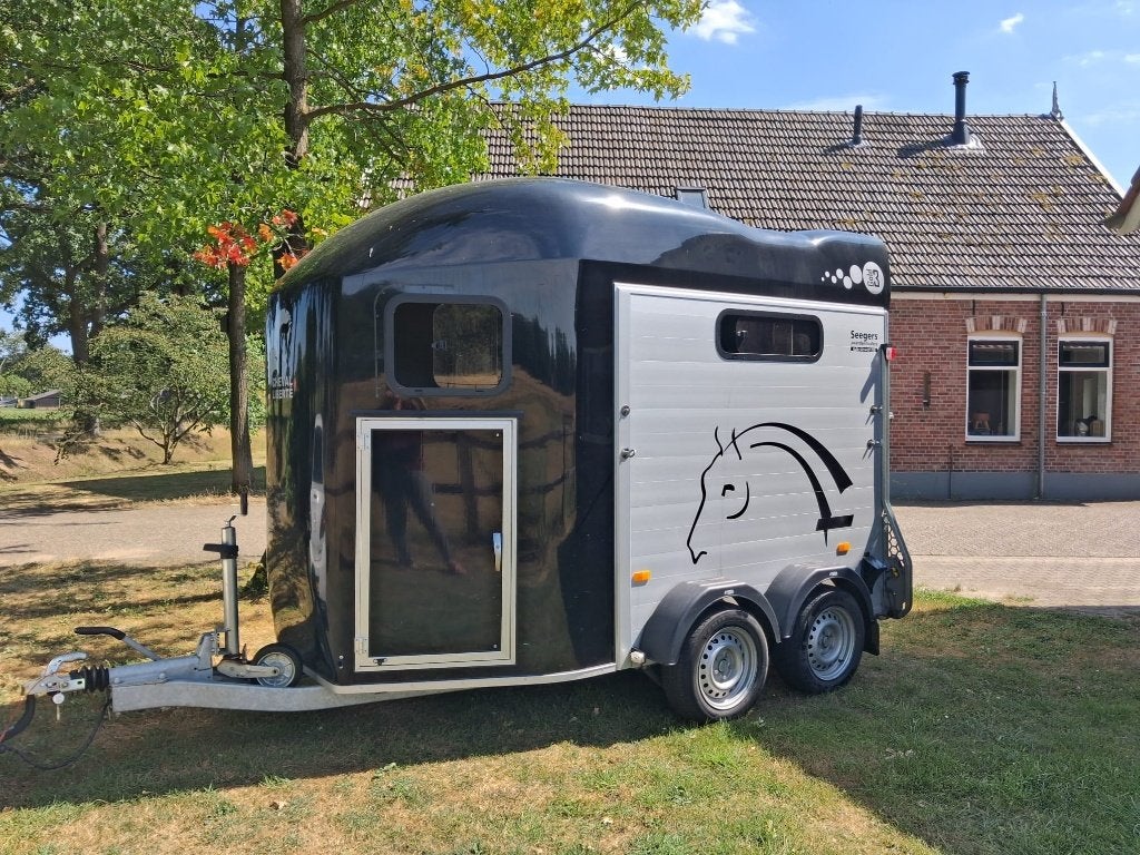 Cheval Liberté Gold 3 2 paards  trailer met| Zadelkamer, Dieren en Toebehoren, Ophalen, Zo goed als nieuw, Aluminium, 2-paards trailer