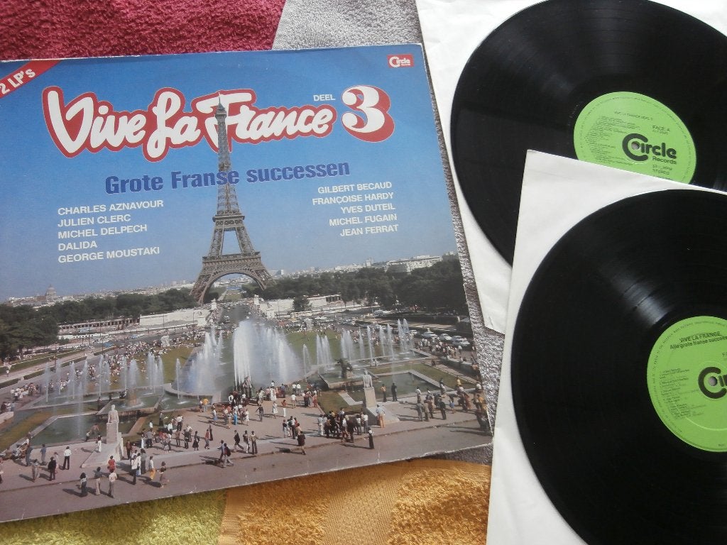 2-LP - Vive La France Deel 3 - Various Artists., Ophalen of Verzenden, Zo goed als nieuw, Gatefold hoes, Pop