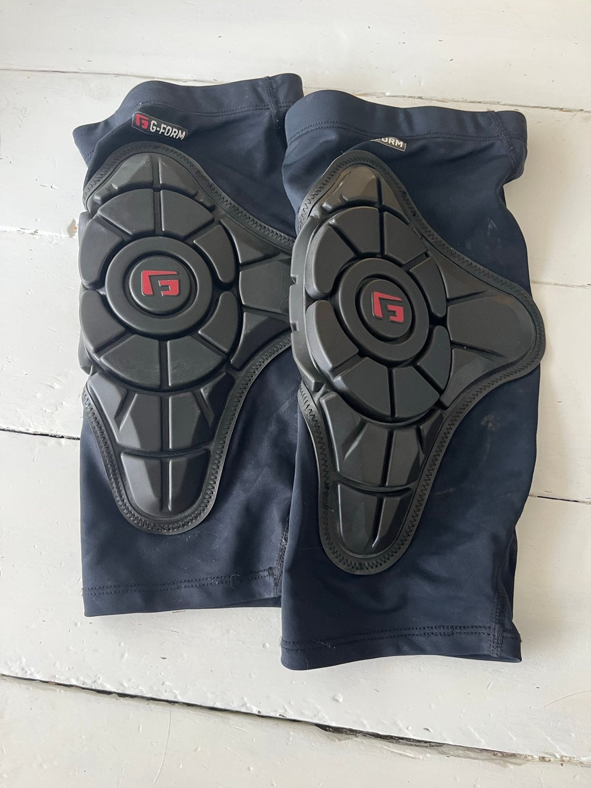 G-Form Pro X kniebeschermers - Maat M - Zo goed als nieuw, Ophalen of Verzenden, Zo goed als nieuw