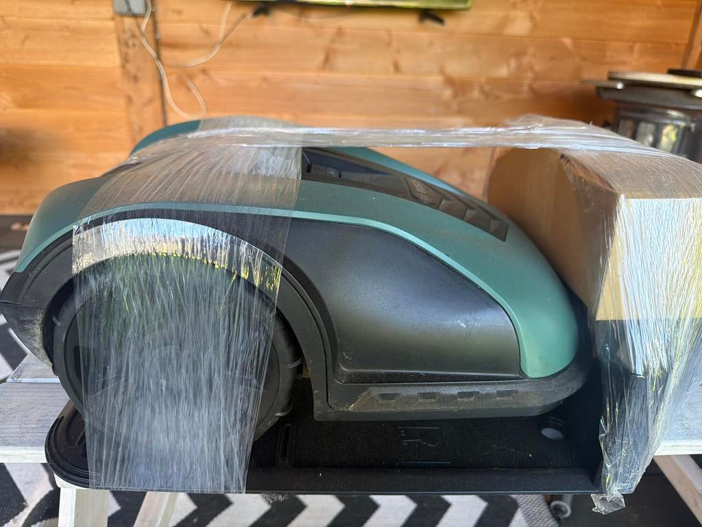 Bosch Indego S+ 400 Robotmaaier - Zo goed als nieuw, Ophalen, Zo goed als nieuw, 20 tot 25 cm, Bestuurbaar via app