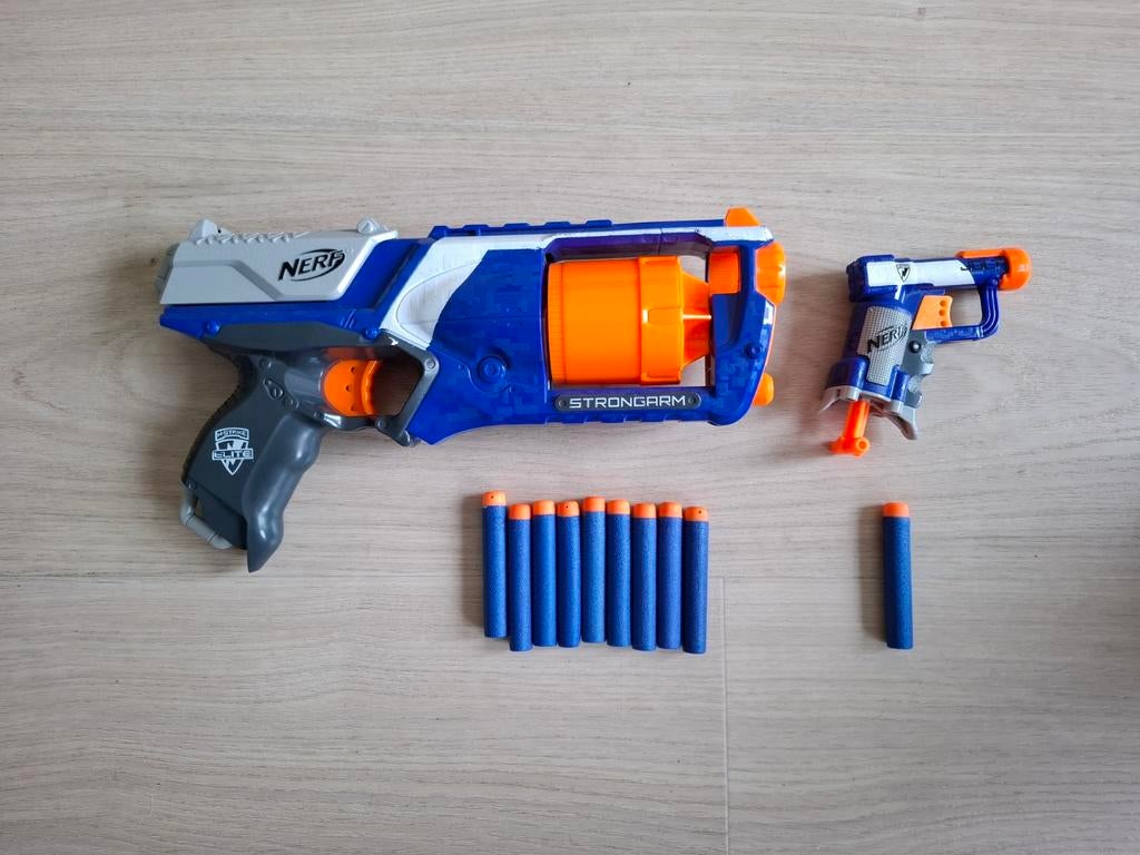 Nerf N-Strike Strongarm + Jolt, Kinderen en Baby's, Speelgoed | Buiten | Actiespeelgoed, Ophalen of Verzenden, Gebruikt