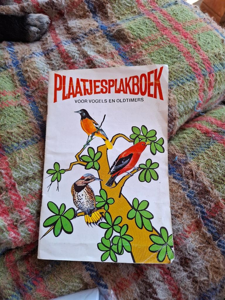 Bolletje plaatjes plakboek, Ophalen of Verzenden, Gelezen, Plaatjesalbum