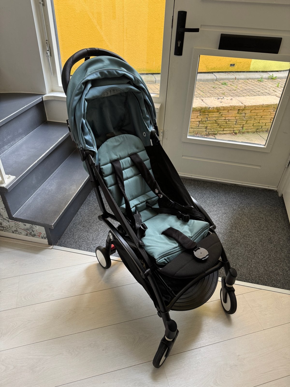 YOYO² Buggy met vliegtuig tas en regenhoes, Kinderen en Baby's, Kinderwagens en Combinaties, Ophalen, Zo goed als nieuw, Kinderwagen