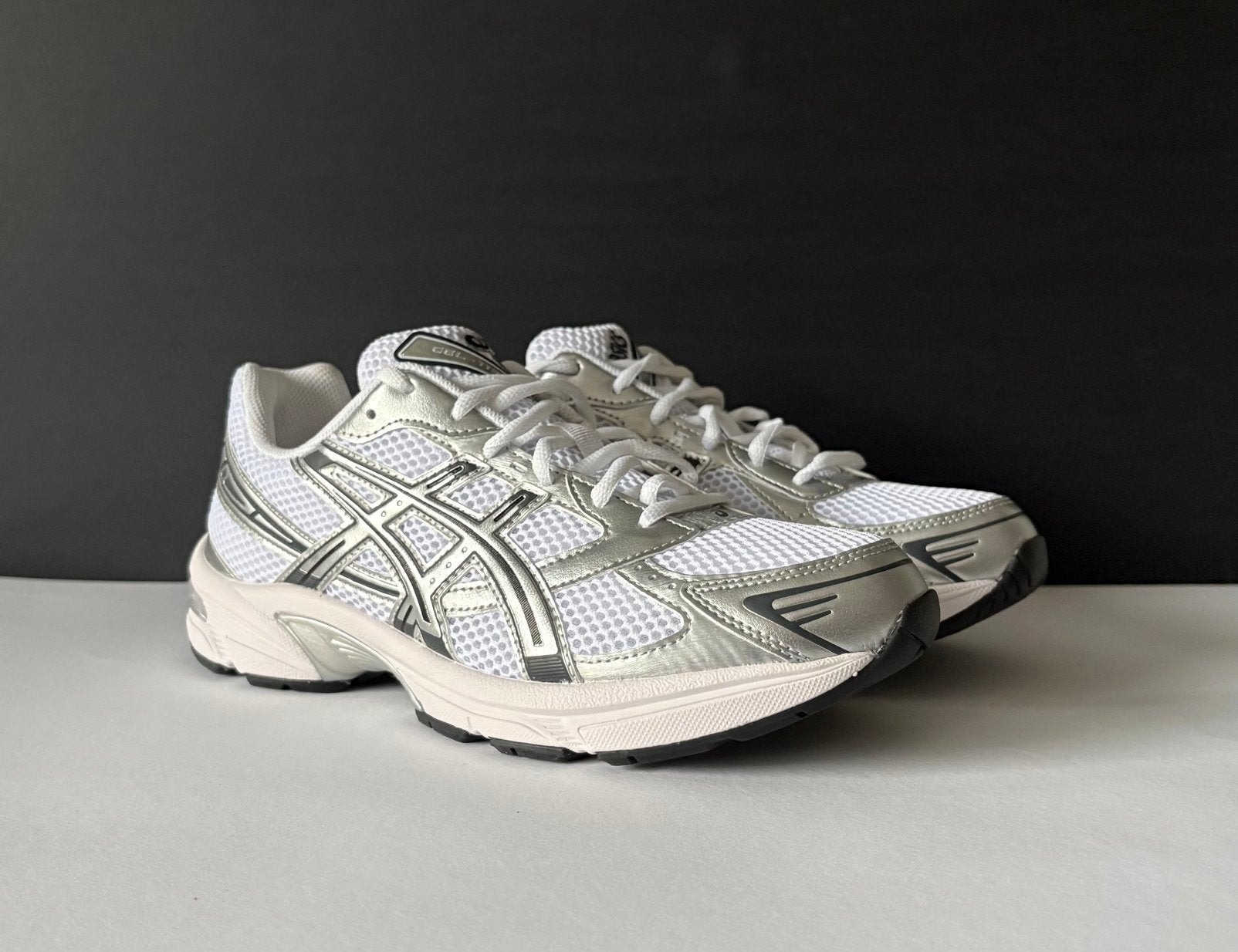 Asics GEL-1130 White/Pure Silver EU 43.5/US 9.5, Verzenden, Wit, Nieuw, Sneakers of Gympen