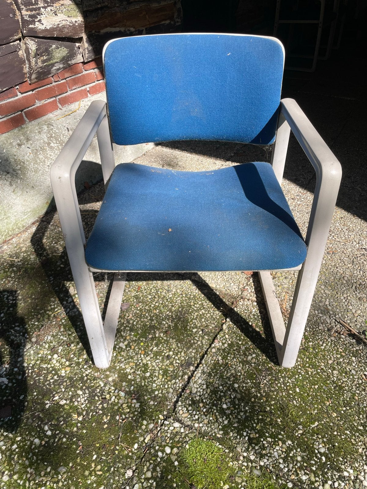 Blauwe stoel met armleuningen - 4 stuks, Ophalen, Gebruikt, Blauw, Eén