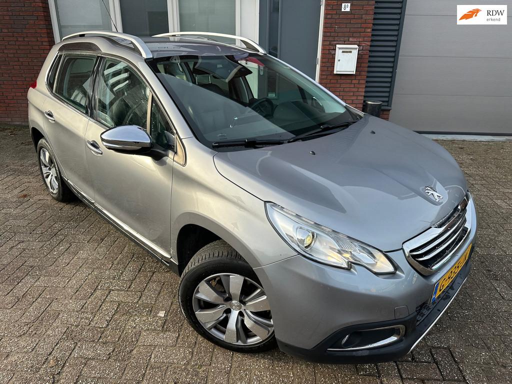 Peugeot 2008 1.2 PureTech Allure / Leder / Navi / PDC / Clim, Gebruikt, 1199 cc, Met garantie (alle), Automatische klimaatregeling