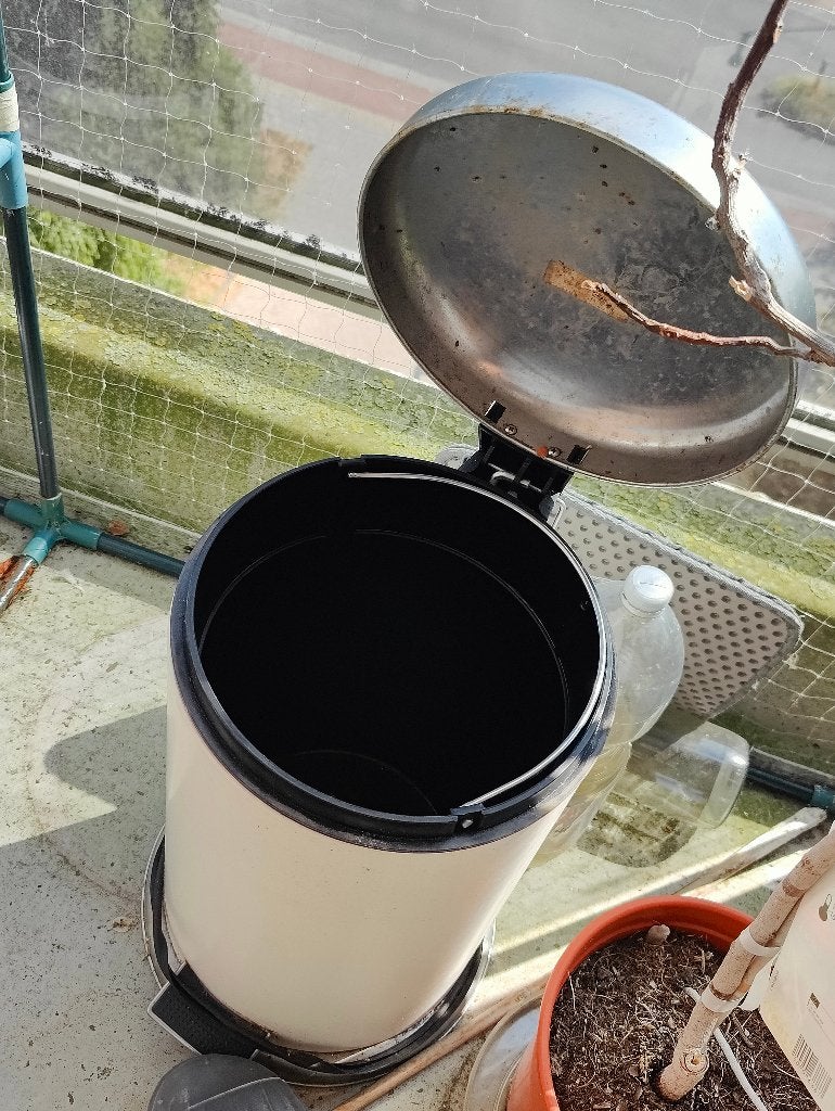 metalic metal nin, 40 liter of meer, Ophalen, Gebruikt, Metaal
