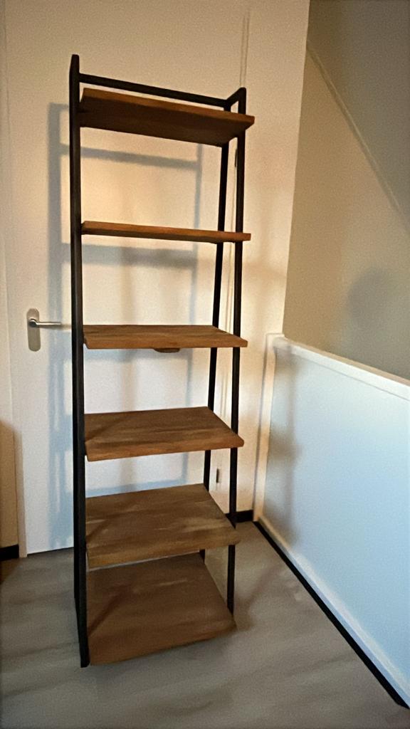 Boekenkast Romaro teak mix rough, Ophalen, Zo goed als nieuw