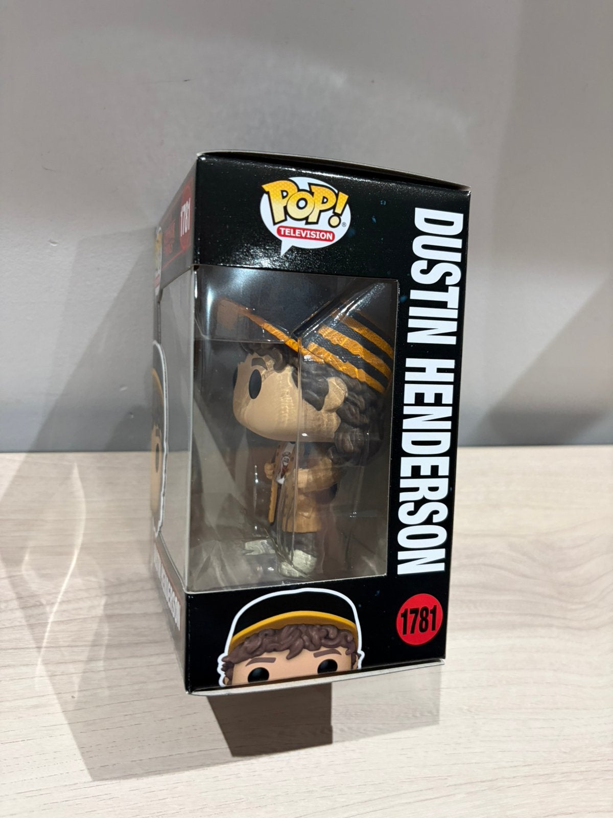 Funko Pop! Stranger Things Dustin Henderson #1781 – Netflix, Ophalen of Verzenden, Funko Europe, Supportemea@funko.com, 4th floor, 1 Queen Caroline St, London W6 9YN, Verenigd Koninkrijk