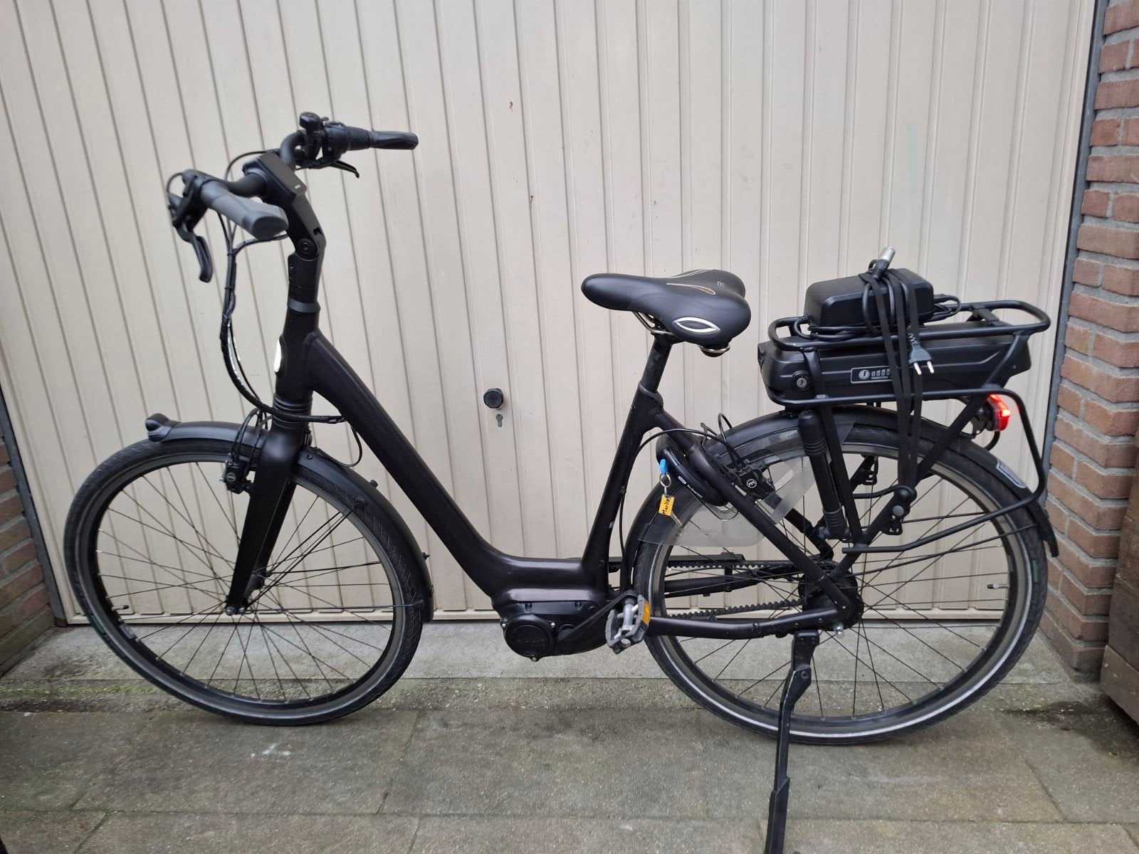 giant grandtour e 28 inch 7v dames ebike middenmotor riem, 51 tot 55 cm, Ophalen, Zo goed als nieuw, Overige merken