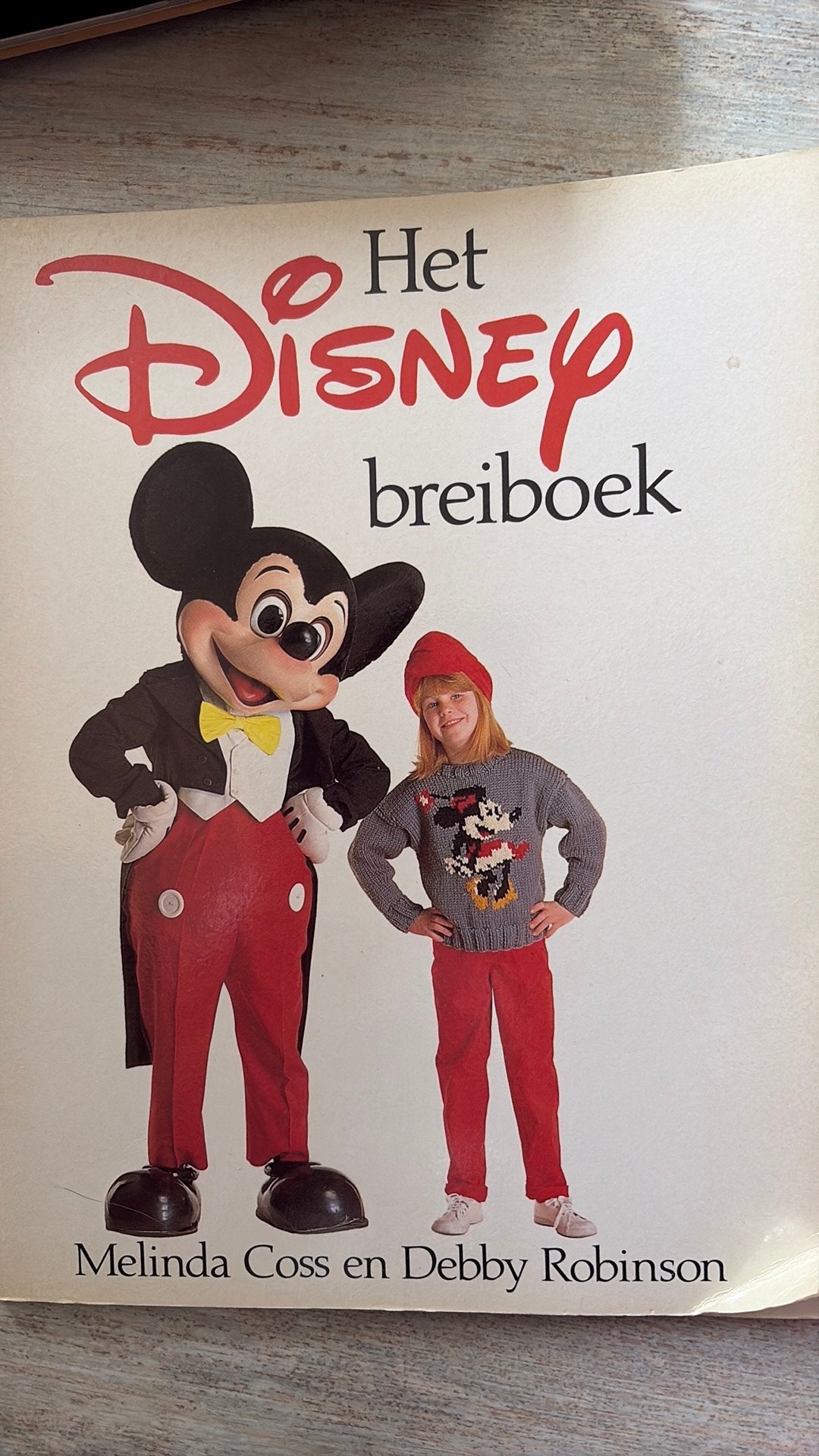 Het Disney Breiboek - Melinda Coss en Debby Robinson, Breien en Haken, Ophalen of Verzenden, Zo goed als nieuw, Geschikt voor kinderen