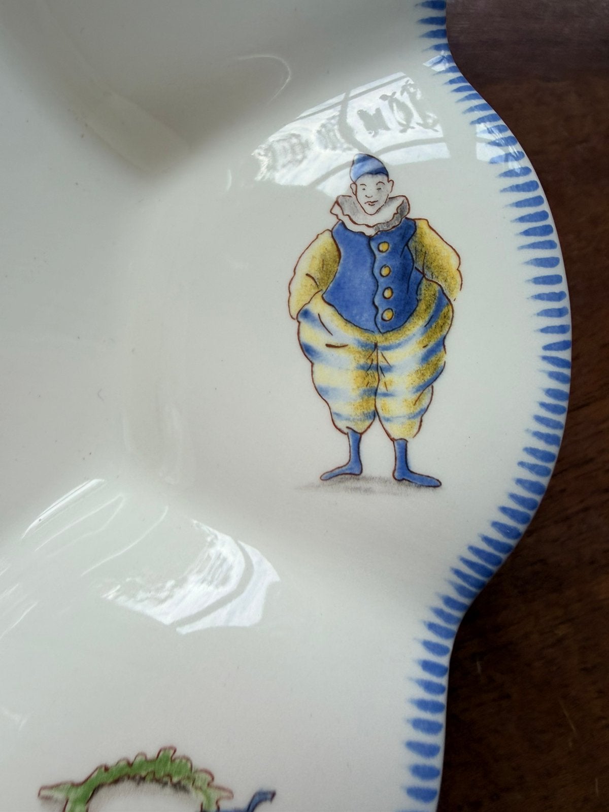 Gien LE CIRQUE, Huis en Inrichting, Ophalen of Verzenden, Overige stijlen, Porselein, Schaal of Schalen