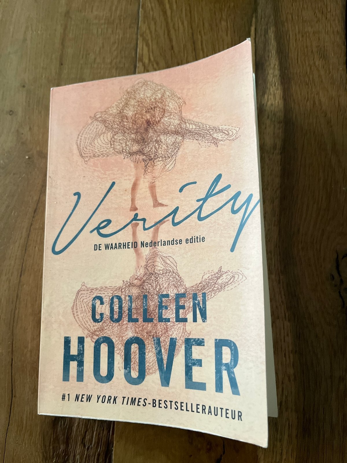 Verity - Colleen Hoover (Nederlandse editie), Ophalen, Zo goed als nieuw, Nederland