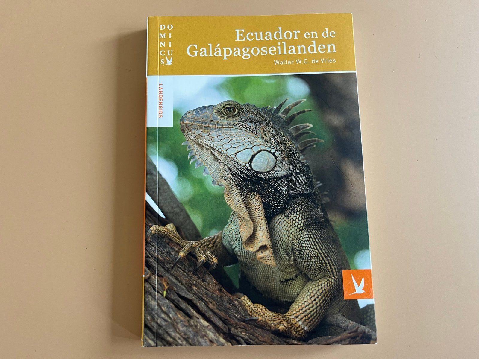 Dominicus Landengids Ecuador en de Galápagoseilanden, Boeken, Ophalen of Verzenden, Zuid-Amerika, Reisgids of -boek, Gelezen