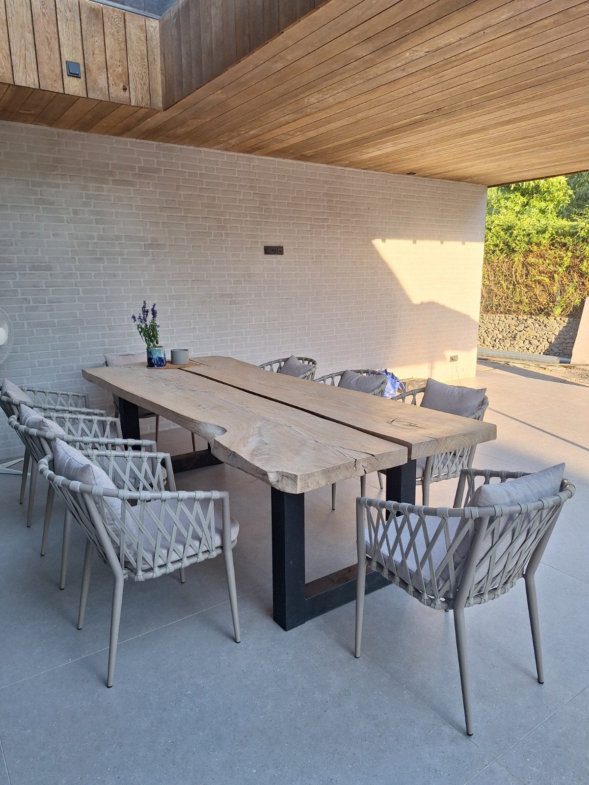 Boomstamtafel eikenhout, Huis en Inrichting, Tafels | Eettafels, Ophalen, Rechthoekig, Eikenhout, 200 cm of meer