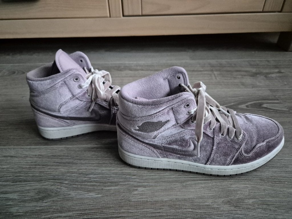 Fluwelen Air Jordan 1 Mid SE, Ophalen, Overige kleuren, Nike, Sneakers of Gympen