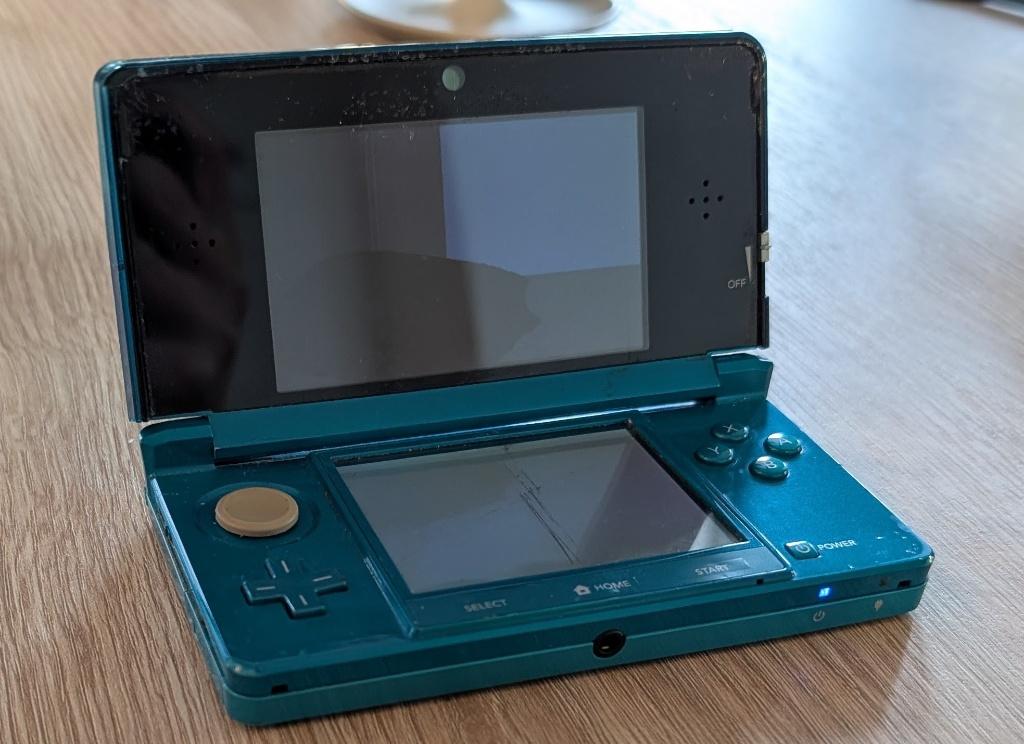 Nintendo 3DS defect, Ophalen of Verzenden, Niet werkend, Blauw, 3DS