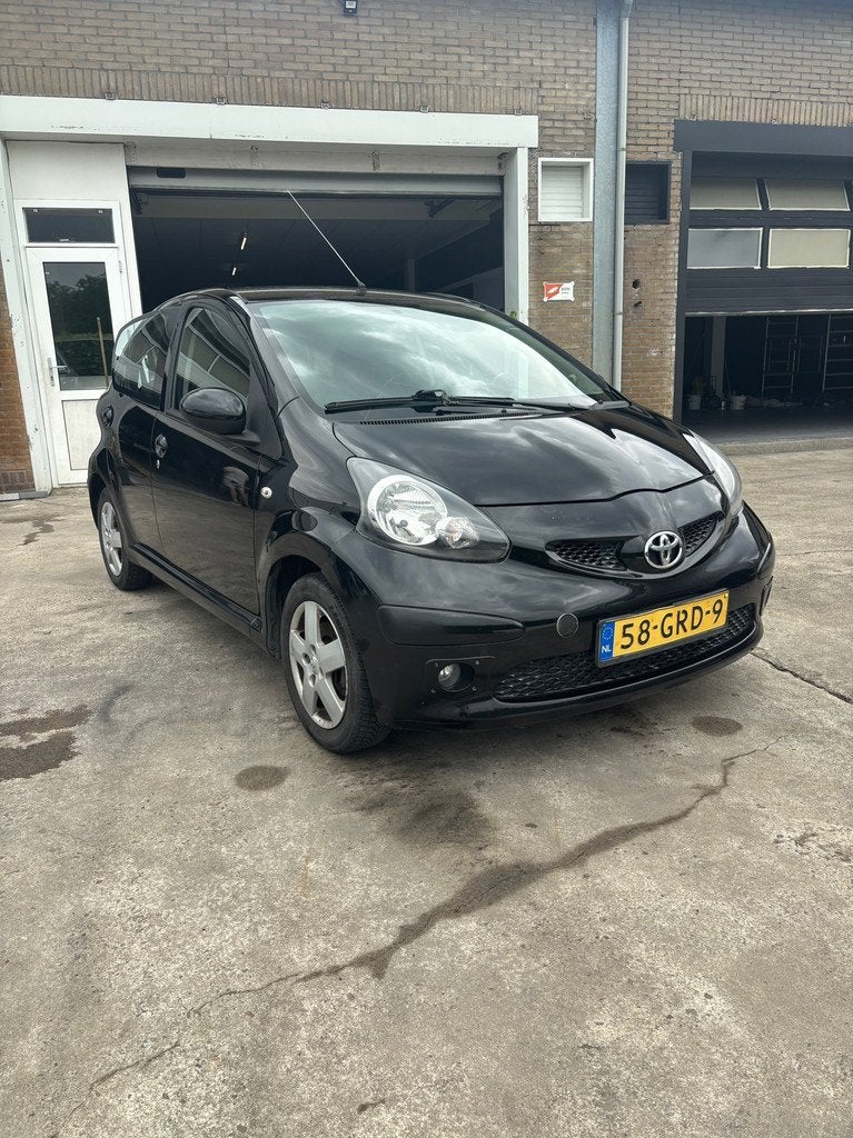 Toyota Aygo 1.0-12V Sport, Auto's, Voorwielaandrijving, Gebruikt, 4 stoelen, Origineel Nederlands