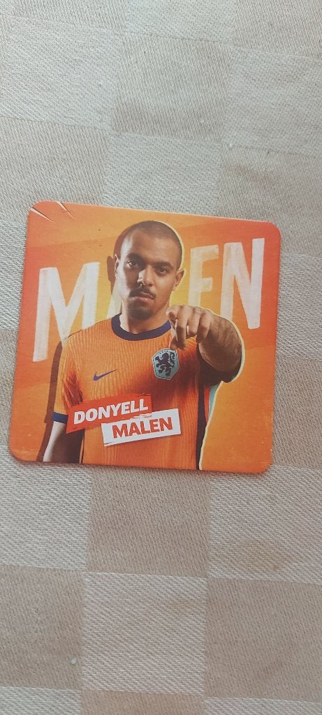 Voetbal plaatje EK 2024 Donyell Malen nr 18, Ophalen of Verzenden, Nieuw, Overige binnenlandse clubs, Poster, Plaatje of Sticker