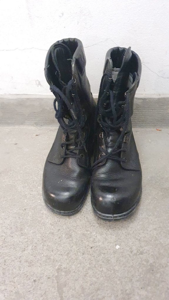 Zwarte leger kistjes, Ophalen of Verzenden, Landmacht, Nederland, Kleding of Schoenen