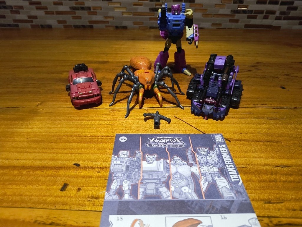 Transformers Legacy United Versus Multipack, Verzamelen, Overige generaties, Ophalen of Verzenden, Zo goed als nieuw, Overige rassen