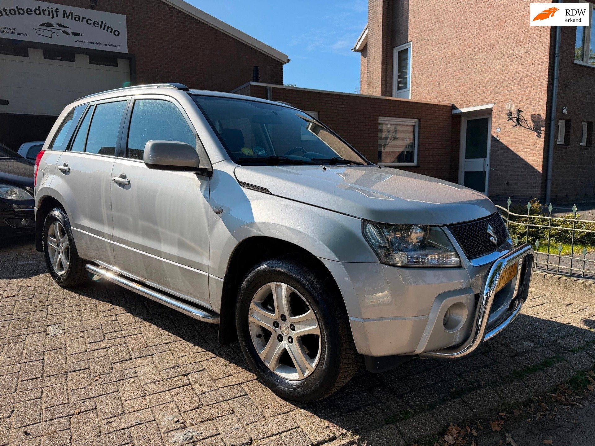 Suzuki Grand Vitara 2.0-16V Exclusive 4X4, 4 cilinders, Grand Vitara, Bedrijf, Handgeschakeld